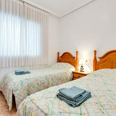 2 Ramon Gallud Apartamento
