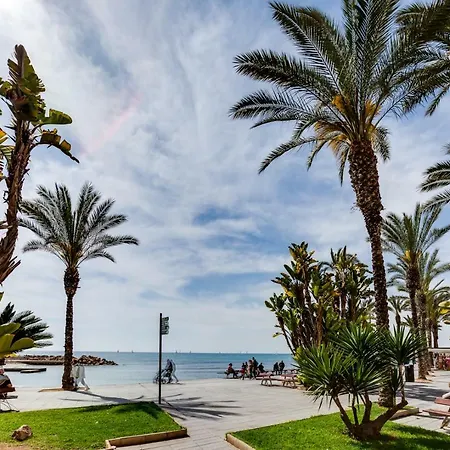 2 Ramon Gallud Apartamento
